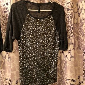 Grey with sequins 3 quarter length sleeve blouse